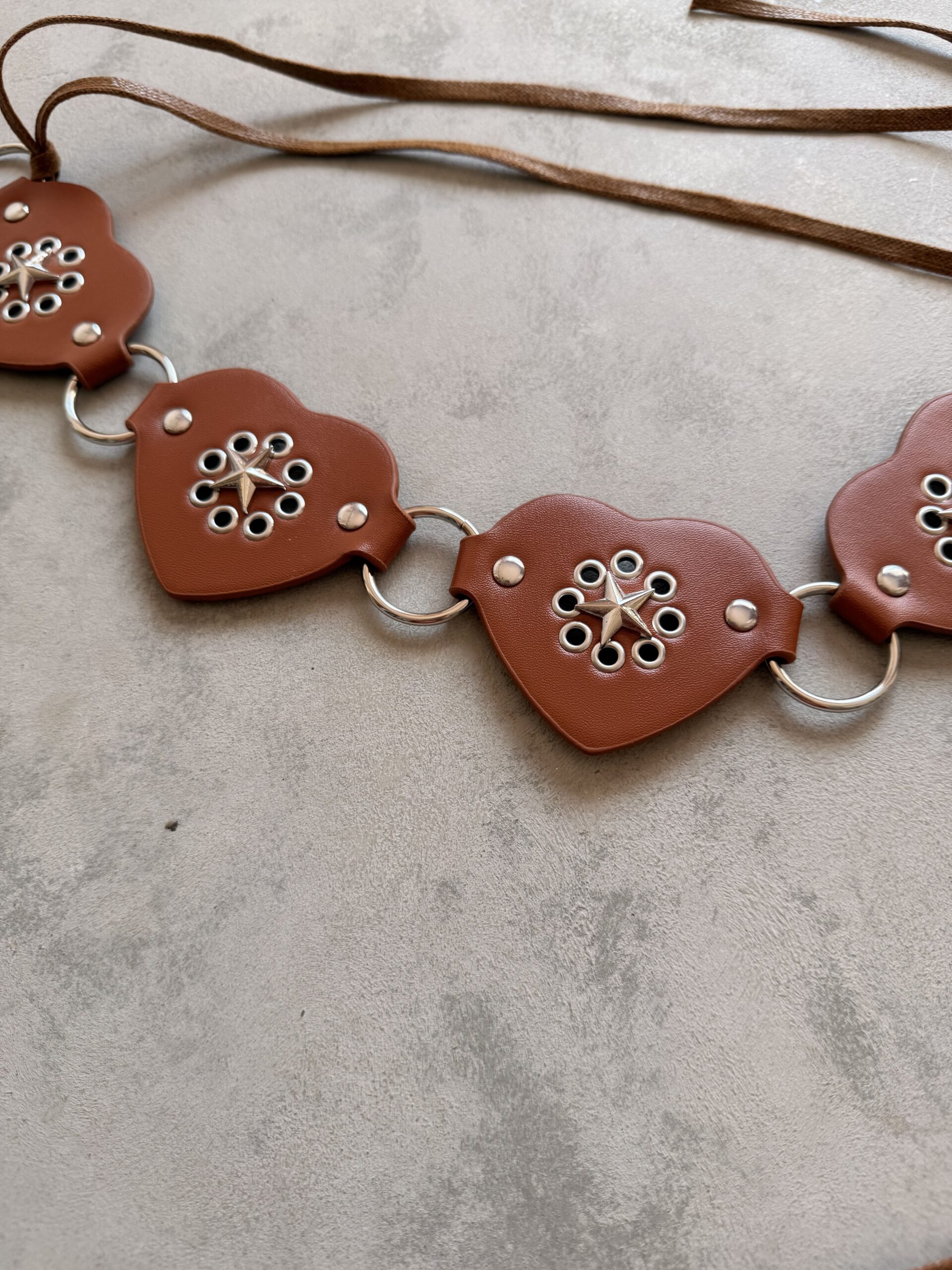 Cinto Boho Corazones